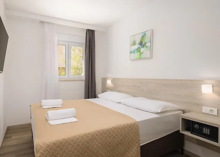 Adria Mare Ii * Makarska