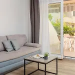 Adria Mare Ii * Makarska