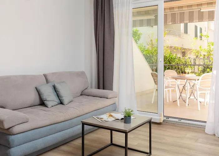 Adria Mare Ii * Makarska