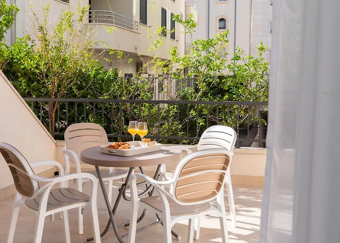 Adria Mare Ii Makarska